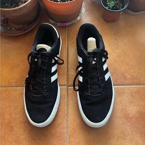 Adidas Busenitz suede black & white mens sneakers. 3 stripe logo Excellent
